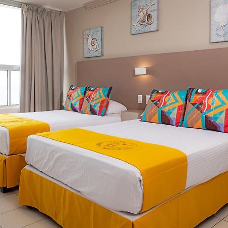 Hotel Fiesta Mexicana 만사니요 외부 사진