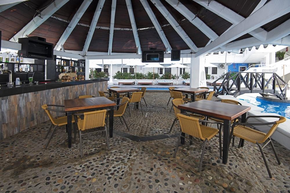 Hotel Fiesta Mexicana 만사니요 외부 사진