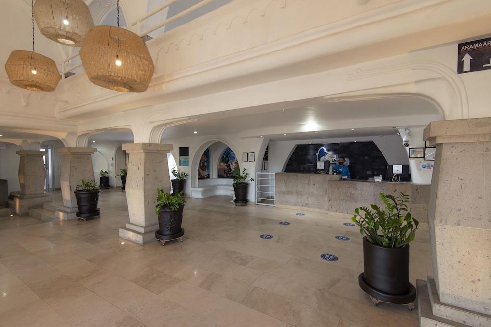 Hotel Fiesta Mexicana 만사니요 외부 사진